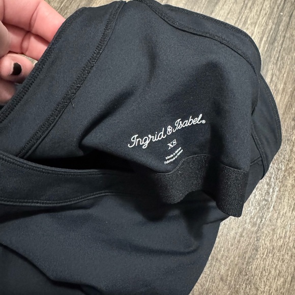 Maternity workout top xs - Picture 3 of 3